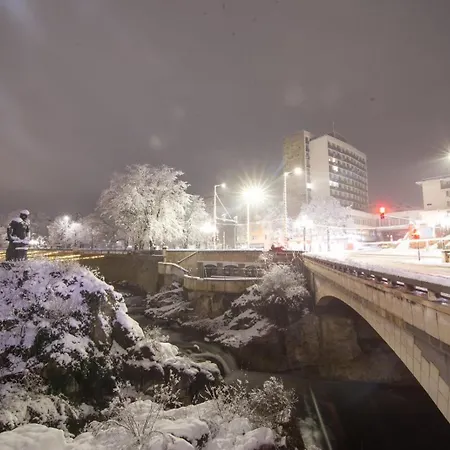 студио даневски-balkan Tower Lägenhet Gabrovo